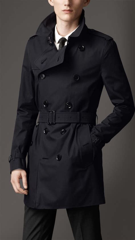 cappotti uomo burberry trench|The Burberry Trench Coat .